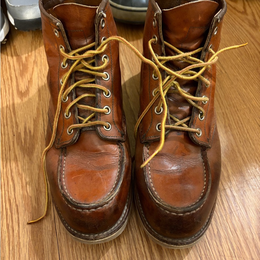 Red Wing Shoes Brown Leather Boots with Yellow Laces